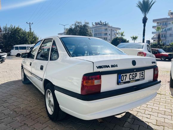Galeriden Opel Vectra 2.0 GL 1993 Model Antalya