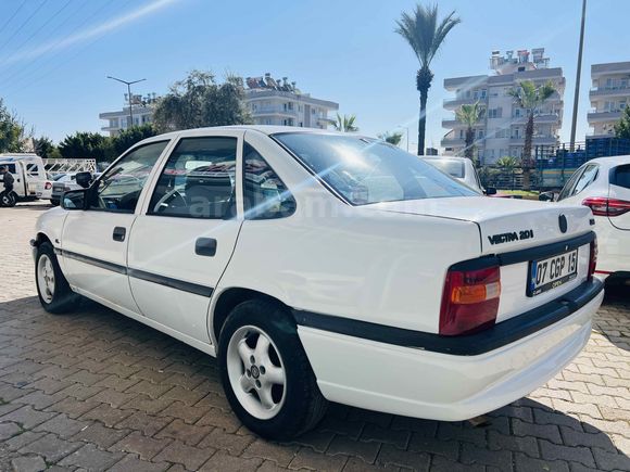 Galeriden Opel Vectra 2.0 GL 1993 Model Antalya