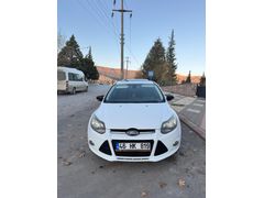 Sahibinden Ford Focus 1.6 TDCi Titanyum X 2013 Model  277.000 km Beyaz