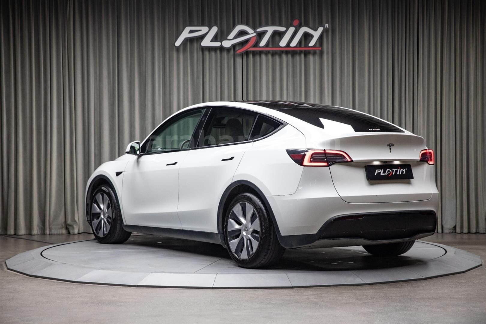Galeriden Tesla Model Y Long Range (Juniper) 2024 Model İstanbul 81.250 km Beyaz 4