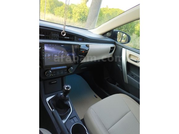 Sahibinden Toyota Corolla 1.6 Premium 2015 Model