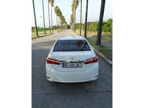 Sahibinden Toyota Corolla 1.6 Premium 2015 Model