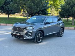 BOYASIZ 2025 PEUGEOT 2008 1.2 PURETECH ALLURE CAM TAVAN 7800KM