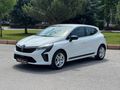 BOYASIZ 2025 RENAULT CLİO 1.0 TCE EVOLUTİN 6000 KM