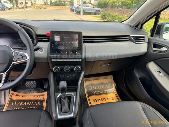BOYASIZ 2025 RENAULT CLİO 1.0 TCE EVOLUTİN 6000 KM
