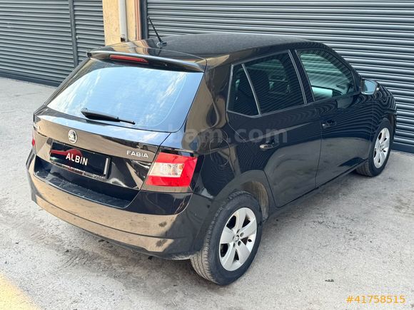 TAKASLI - 2015 - 120 BİN KM - FABİA - STYLE - ALBİN OTO'DAN