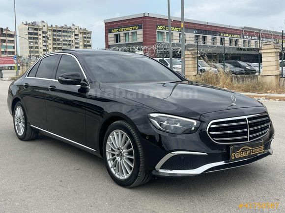 DAHA TEMİZİ YOK,HATASIZ,DAHA 14.000 KM'DE,SERVİS BAKIMLI,E200 d