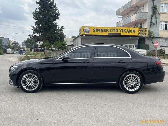 DAHA TEMİZİ YOK,HATASIZ,DAHA 14.000 KM'DE,SERVİS BAKIMLI,E200 d