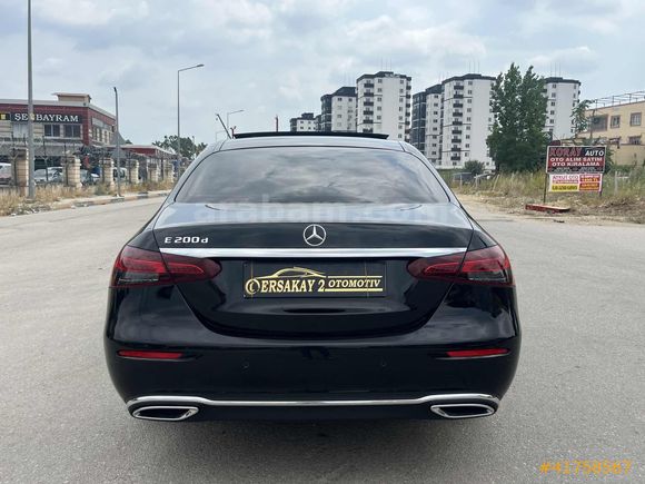 DAHA TEMİZİ YOK,HATASIZ,DAHA 14.000 KM'DE,SERVİS BAKIMLI,E200 d