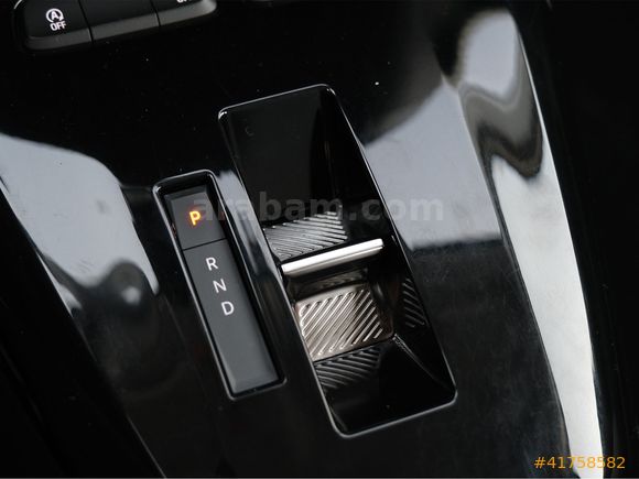 OTOSTORE'DAN Corsa 1.2 Hybrid Edition e-DCT6 2026