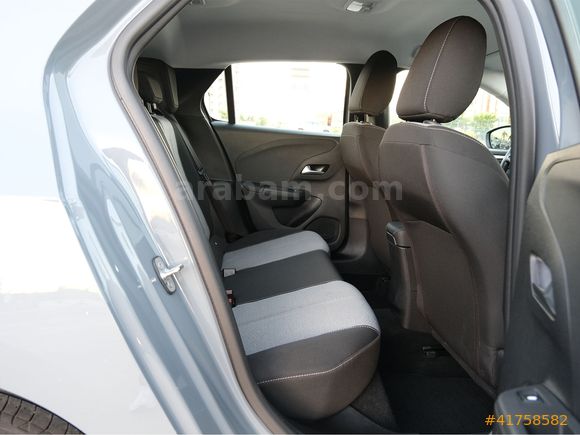 OTOSTORE'DAN Corsa 1.2 Hybrid Edition e-DCT6 2026
