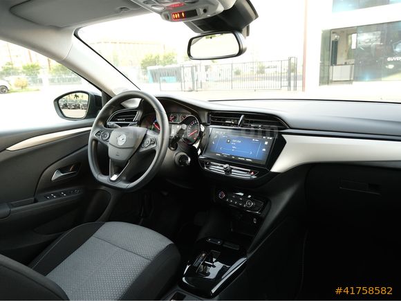OTOSTORE'DAN Corsa 1.2 Hybrid Edition e-DCT6 2026