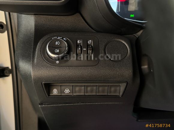 NETKAR-2019 OPEL COMBO 1.5 CDTI 130HP ULTIMATE EAT8 BAKIMLI