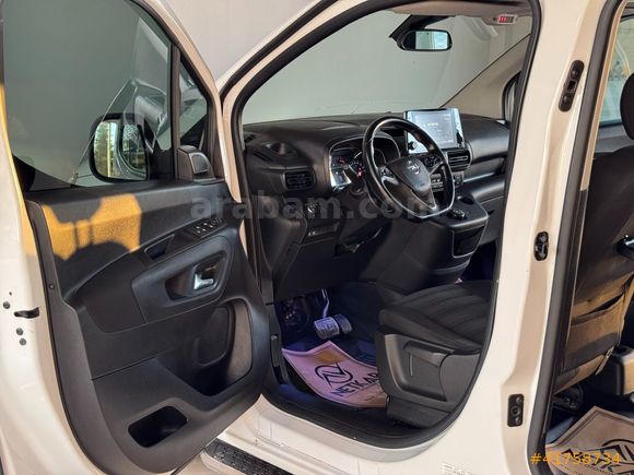 NETKAR-2019 OPEL COMBO 1.5 CDTI 130HP ULTIMATE EAT8 BAKIMLI