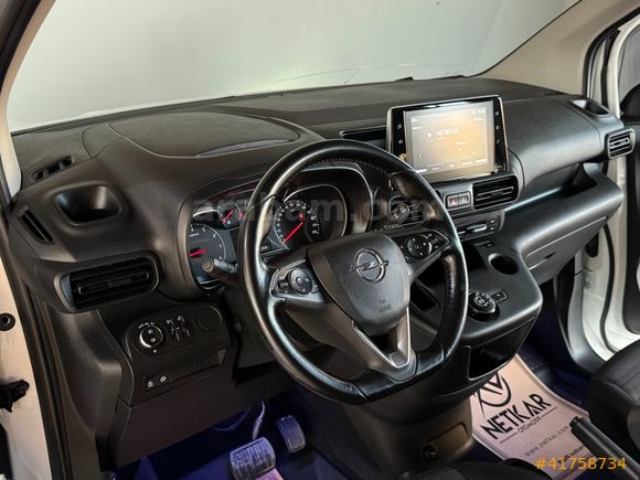 NETKAR-2019 OPEL COMBO 1.5 CDTI 130HP ULTIMATE EAT8 BAKIMLI