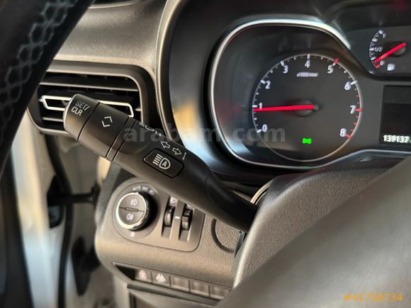 NETKAR-2019 OPEL COMBO 1.5 CDTI 130HP ULTIMATE EAT8 BAKIMLI