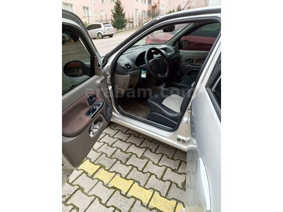 Sahibinden Renault Symbol 1.5 dCi Authentique 2010 Model 