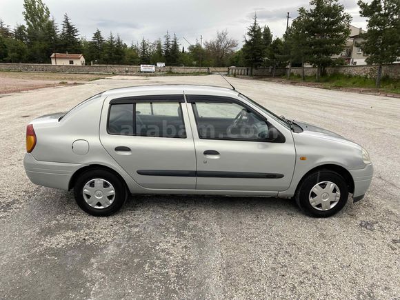 Sahibinden Renault Clio 1.4 RNA 2001 Model 