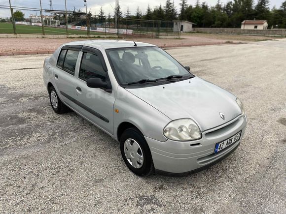 Sahibinden Renault Clio 1.4 RNA 2001 Model 