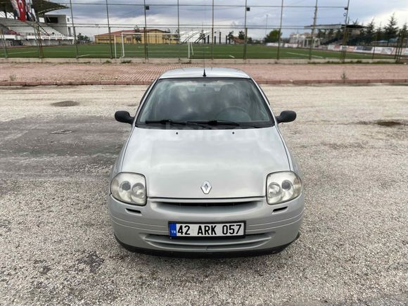 Sahibinden Renault Clio 1.4 RNA 2001 Model 