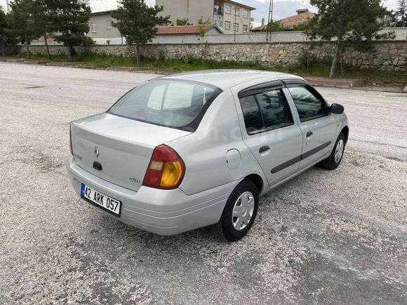 Sahibinden Renault Clio 1.4 RNA 2001 Model 