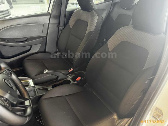 YKTCAR AUTOGROSS'DAN 2023 CLIO EQUILIBRE 106.097 KM'DE