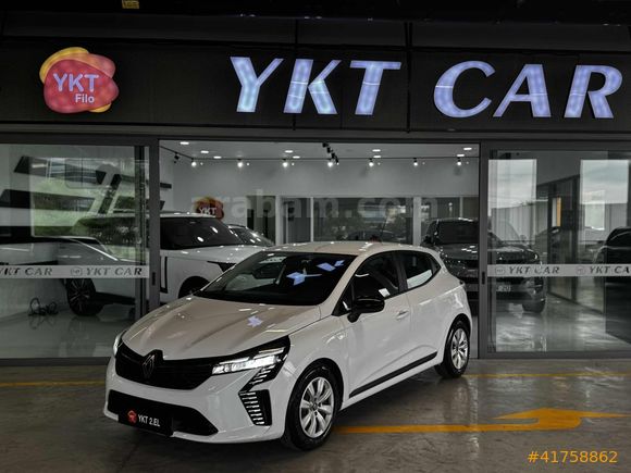 YKTCAR AUTOGROSS'DAN 2023 CLIO EQUILIBRE 106.097 KM'DE