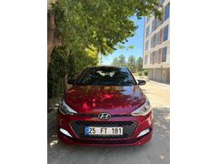 Sahibinden Hyundai i20 1.2 MPI Jump 2015 Model  210.000 km Kırmızı
