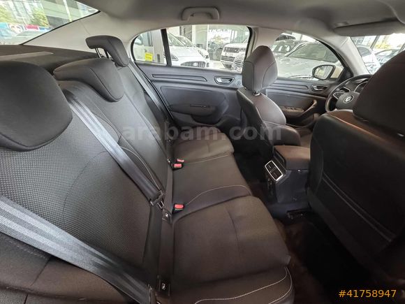 YKTCAR AUTOGROSS'DAN 2024 MEGANE TOUCH 100.127 KM'DE