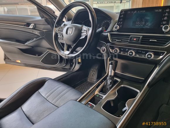 2022 'AGA PLAKA' HONDA ACCORD 1.5 VTEC EXECUTİVE PLUS BOYASIZ..