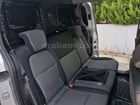 2021 MODEL/ORJİNAL 92 BİN KM/VİTES 6 İLERİ/TAKAS OLUR