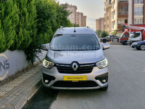 2021 MODEL/ORJİNAL 92 BİN KM/VİTES 6 İLERİ/TAKAS OLUR