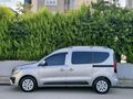 2021 MODEL/ORJİNAL 92 BİN KM/VİTES 6 İLERİ/TAKAS OLUR