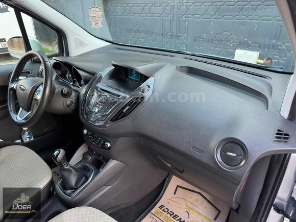 140.000 KM 2015 Courier Titanium Plus Değişensiz Orijinal