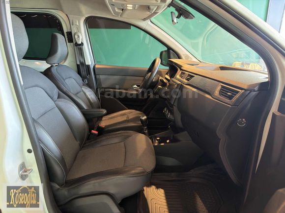 KÖSEOĞLU'DAN RENAULT EXPRESS COMBİ