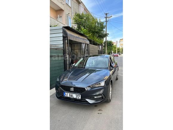 Sahibinden Seat Leon 1.5 eHybrid FR 2025 Model