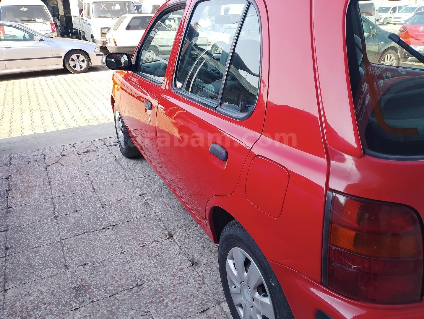 Galeriden Nissan Micra 1.3 GX 1998 Model Eskişehir 233.000 km Kırmızı 6