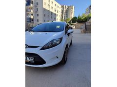 Sahibinden Ford Fiesta 1.4 TDCi Trend 2012 Model İzmir 123.000 km Beyaz