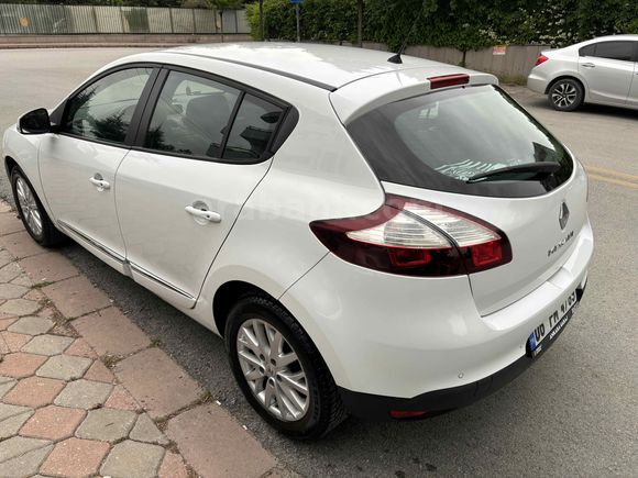 Sahibinden düşük km  Megane HB
