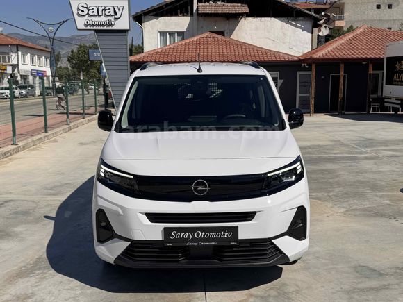 SARAY OTOMOTİV den Opel Combo1.5D130ps Essential 19 000km