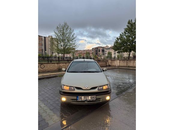 Sahibinden Renault Laguna 2.0 RXT 1999 Model 