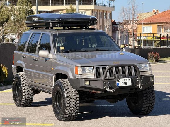 ZK MOTORS| GRAND CHEROKEE 5.2 K.ISITMA BOL EKSTRALI 277.000 KM