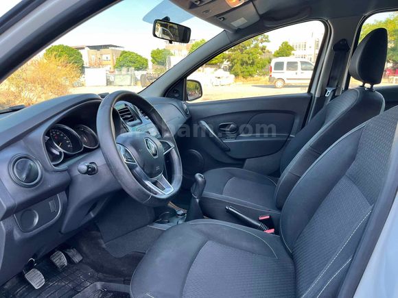 HATASIZ BOYASIZ İLK ELDEN 2020 ÇIKIŞLI  1.5 dCi Joy 