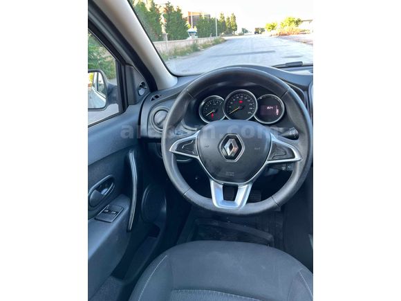 HATASIZ BOYASIZ İLK ELDEN 2020 ÇIKIŞLI  1.5 dCi Joy 