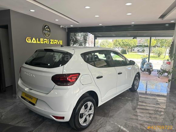 2023 MODEL OTOMATİK VİTES DACİA SANDERO