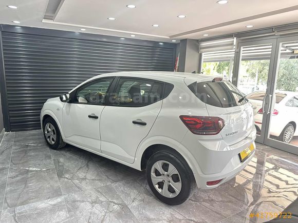 2023 MODEL OTOMATİK VİTES DACİA SANDERO