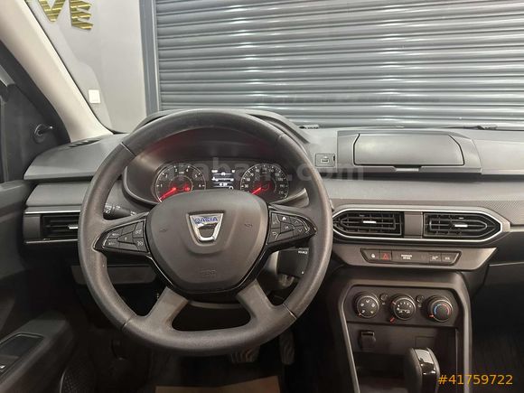 2023 MODEL OTOMATİK VİTES DACİA SANDERO
