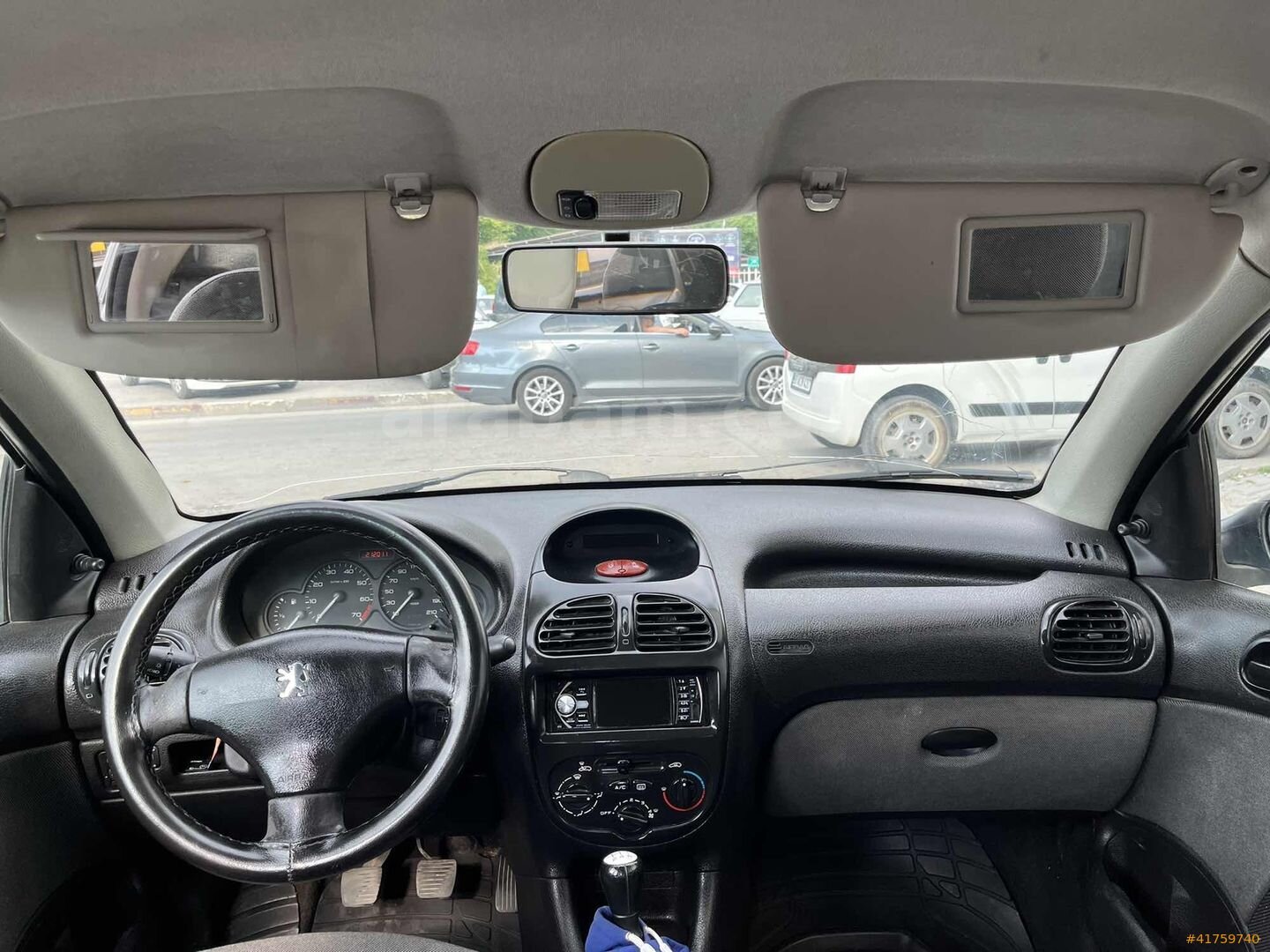 Galeriden Peugeot 206 1.4 Comfort 2010 Model Tokat 210.000 km Gri 7