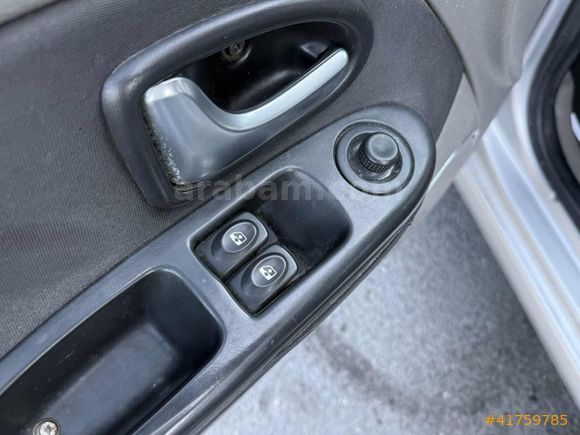 MER-CAN OTOMOTİV'DEN DİJİTAL KLİME 4 CAM EXPRESSİON PLUS BAKIMLI