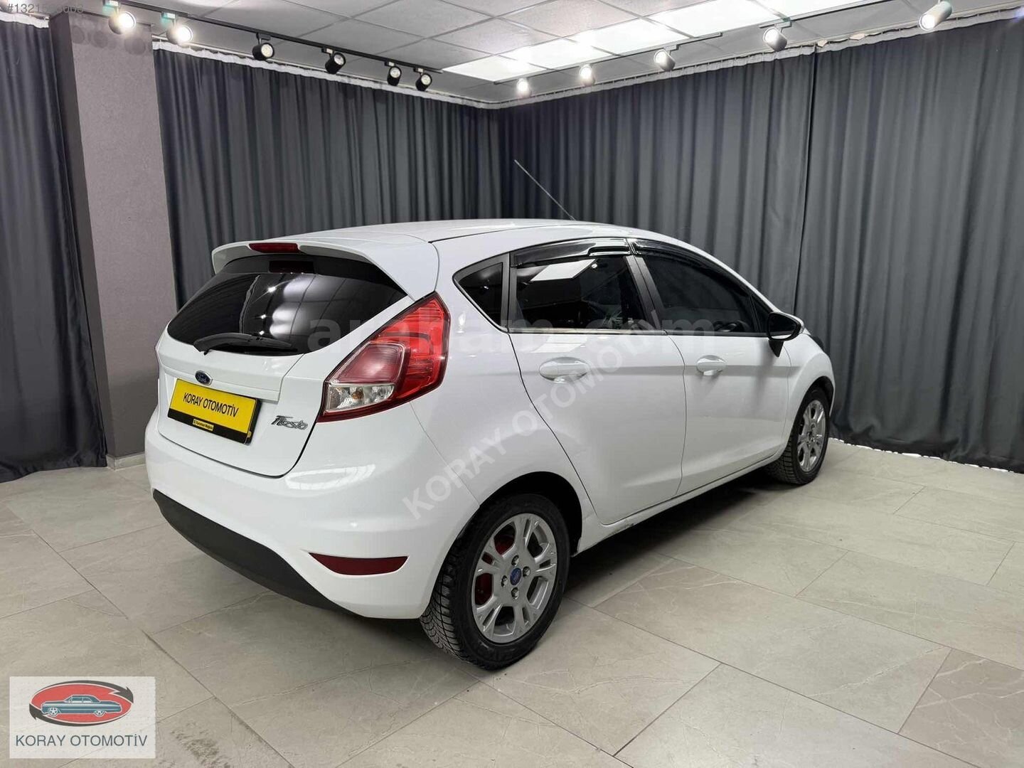 Galeriden Ford Fiesta 1.5 TDCi Trend X 2016 Model Eskişehir 232.000 km Beyaz 4